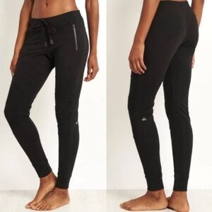 Alo Yoga Moto Joggers - Size XS